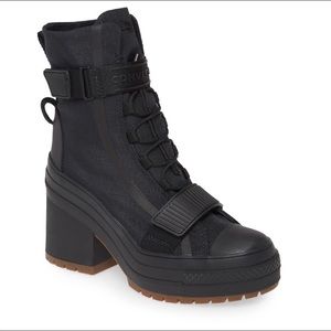Black heel Converse boots